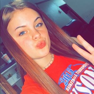 Meet your Posher, Breanna